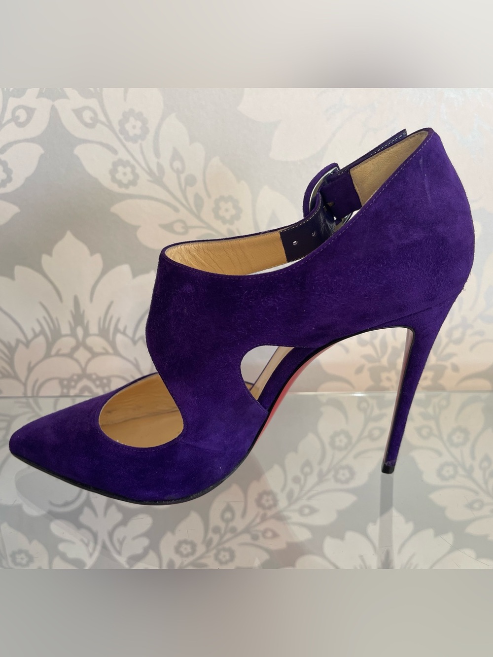 Christian Louboutin Purple Suede Sculpted Cutout Pointed Pumps - Size 38 - Picture 3 of 7